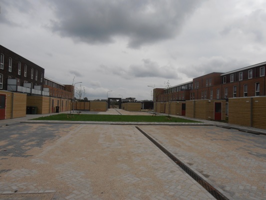 Singelkwartier 3 - Binnenplaats, met gras (mei 2012)