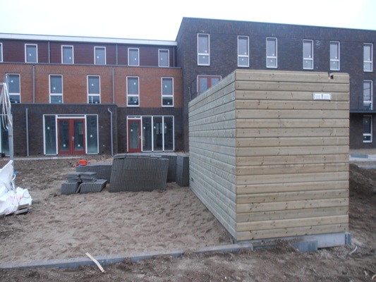 Gratema - Onze tuin, waar inmiddels een schuurtje geplaatst is