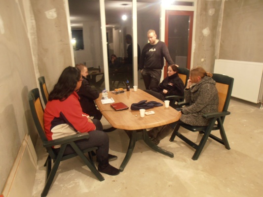 Gratema - Oplevering 22 december 2011: Enkele buurtjes zijn ook even komen kijken